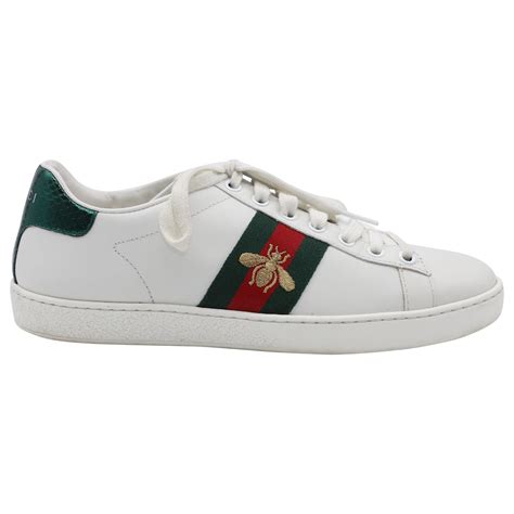 gucci ace bee trainers outfit|gucci flats with bee.